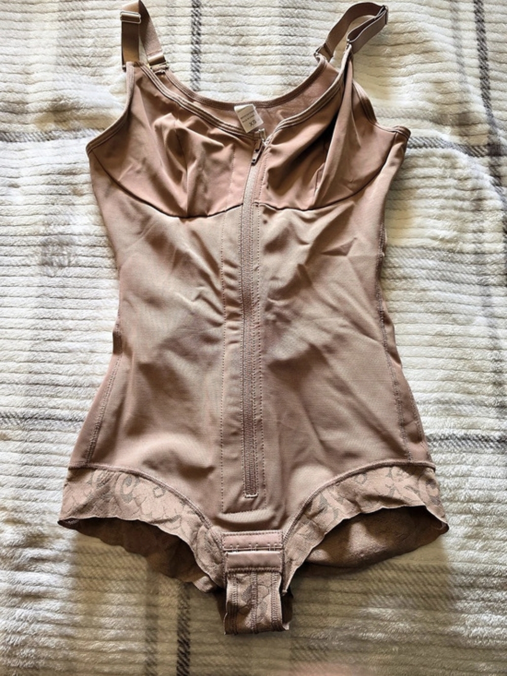 Maidenform Shaping Camisole Bodysuit in Brown XS